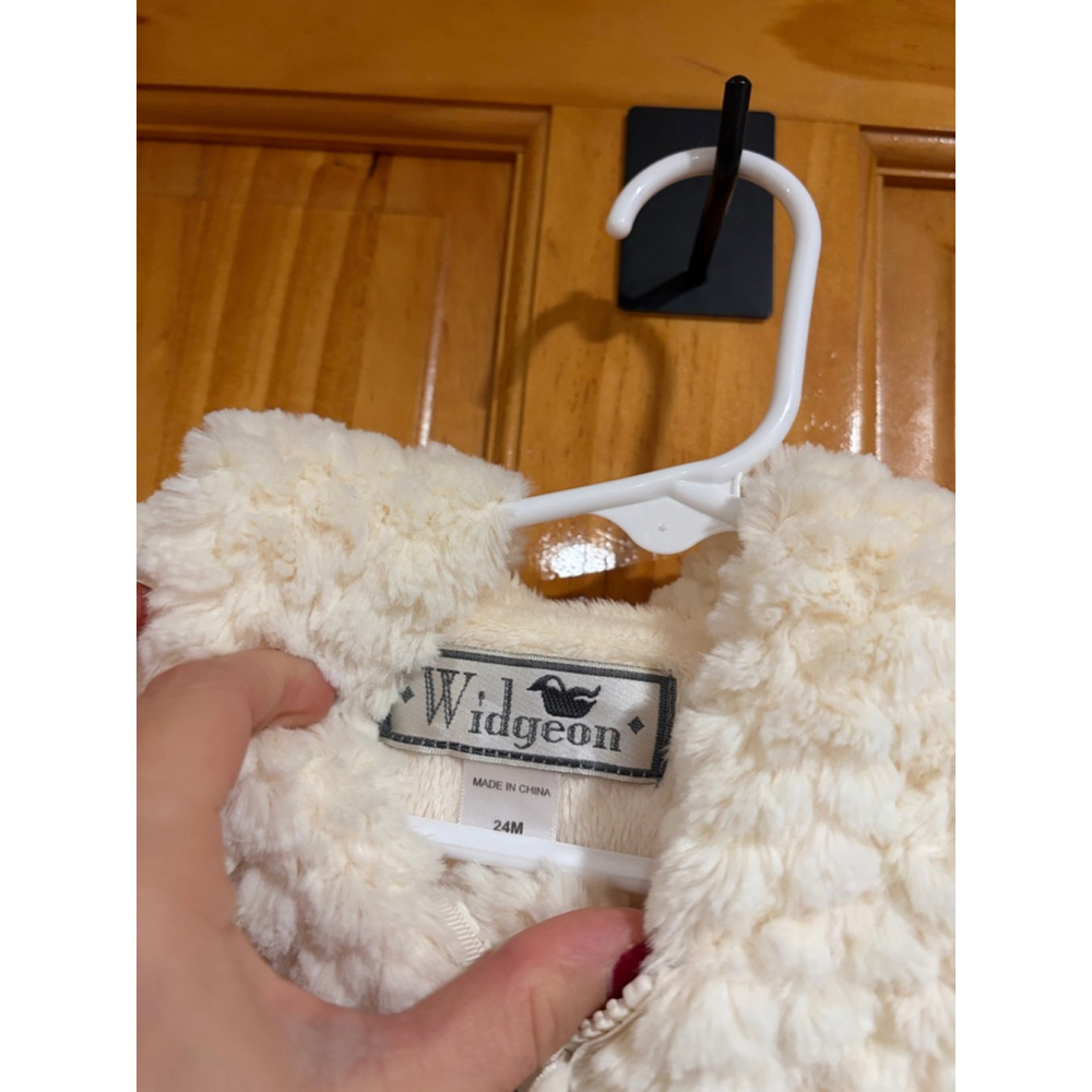 Widgeon Baby Girls Ivory Faux Fur Coat Zip Front Pom Pom Winter Jacket 24M - Picture 4 of 5